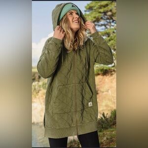 Passenger- Getaway Green Quilted Hoodie